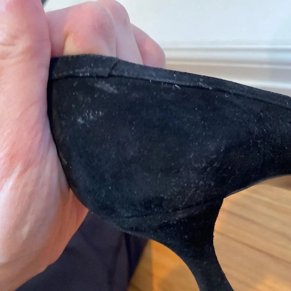 Stuart Weitzman black suede peep toe size 10M - Picture 6 of 13
